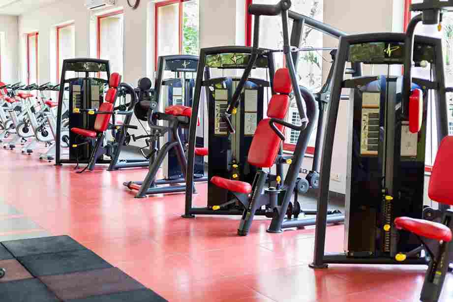 Parul University Inside the gym and fitness amenities photo 15